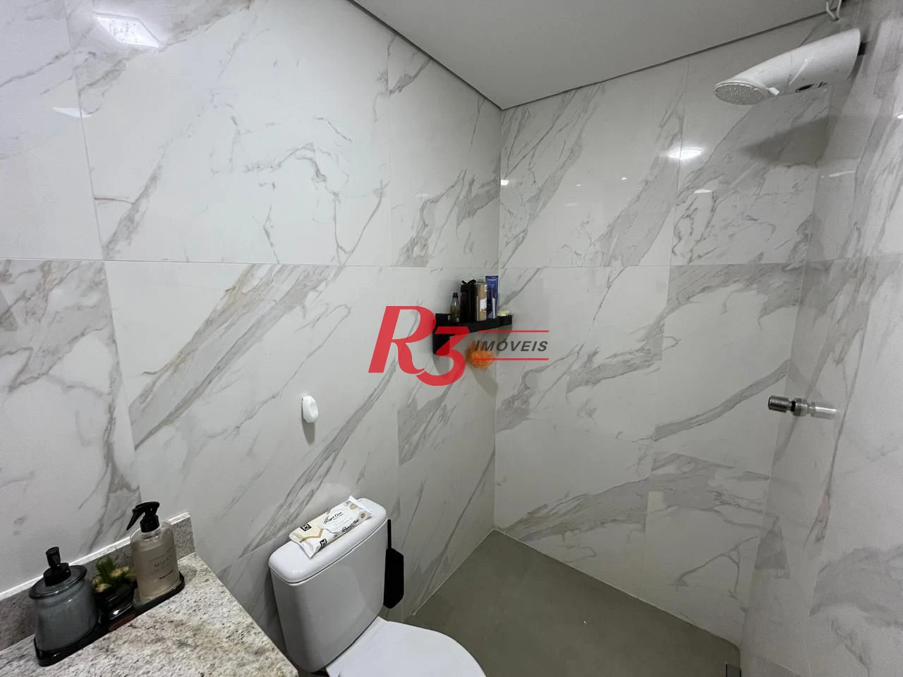 Apartamento com 2 dormitórios à venda, 52 m² por R$ 595.000,00 - Macuco - Santos/SP