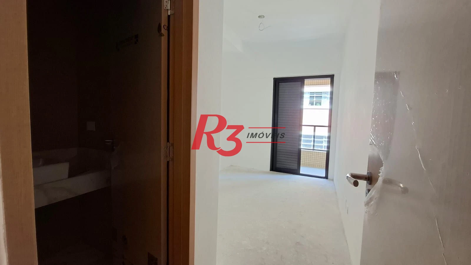 Apartamento com 2 dormitórios à venda, 75 m² por R$ 860.000,00 - José Menino - Santos/SP