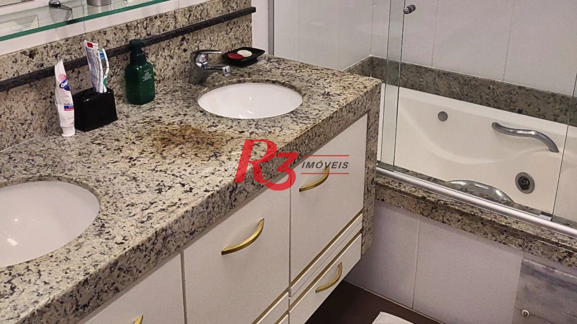 Apartamento à venda, 178 m² por R$ 1.870.000,00 - Gonzaga - Santos/SP