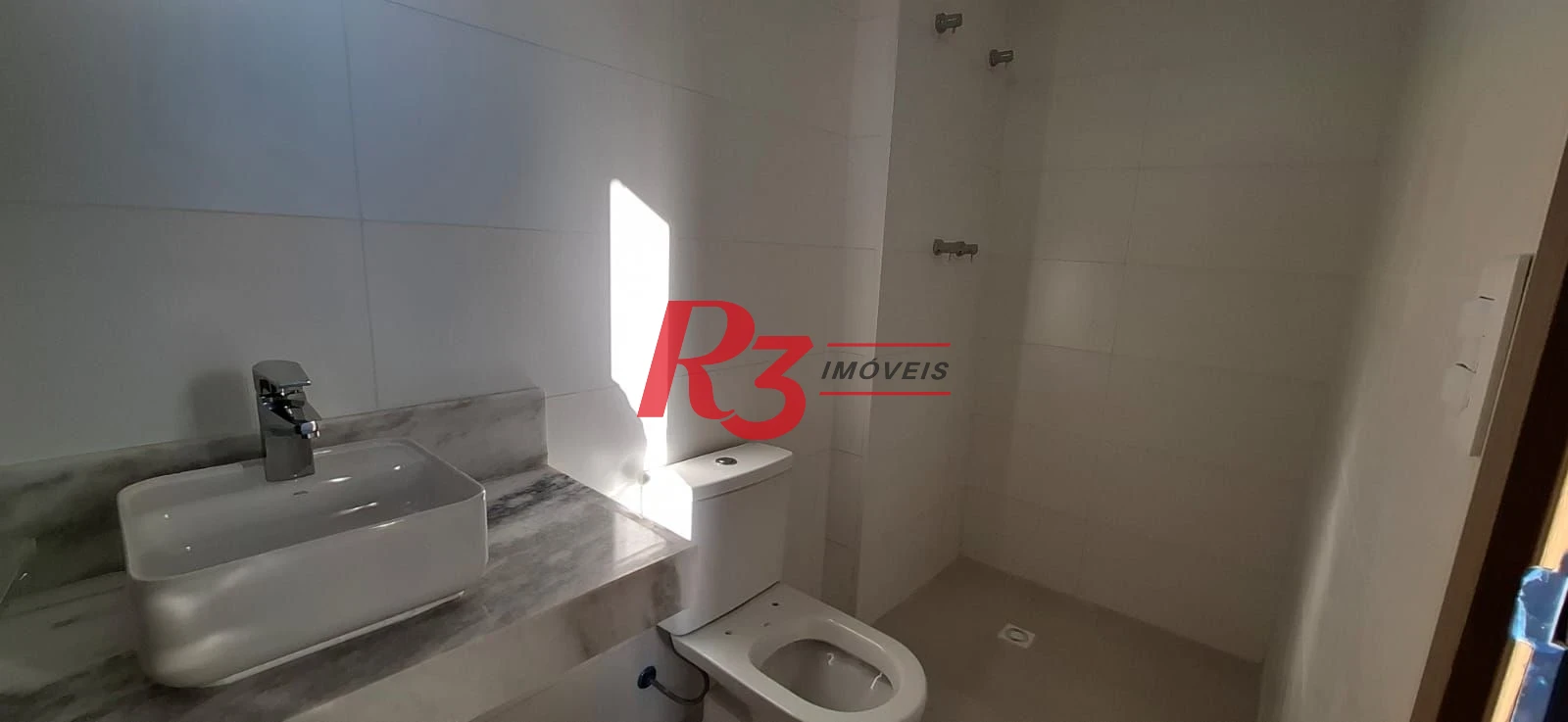 Apartamento à venda, 74 m² por R$ 1.070.000,00 - Gonzaga - Santos/SP