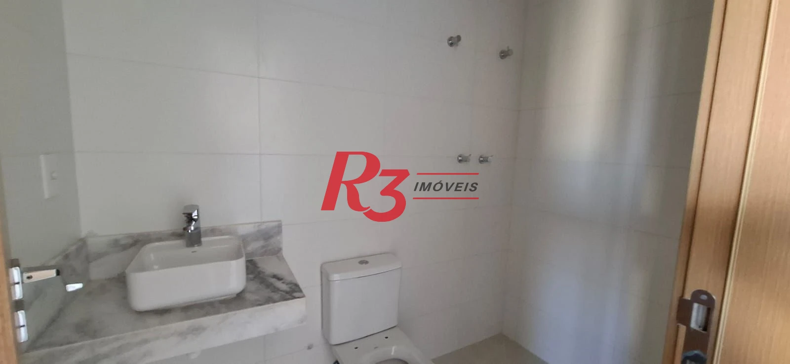 Apartamento à venda, 74 m² por R$ 1.070.000,00 - Gonzaga - Santos/SP