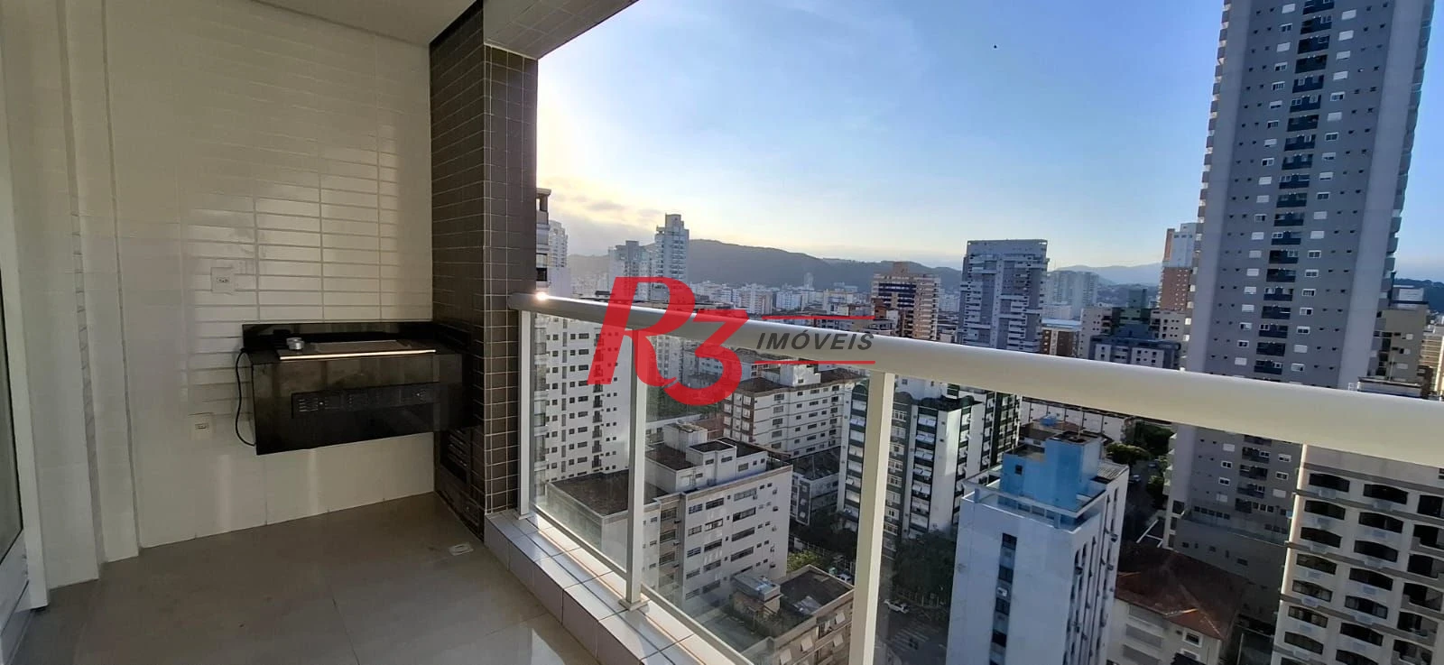 Apartamento à venda, 74 m² por R$ 1.070.000,00 - Gonzaga - Santos/SP