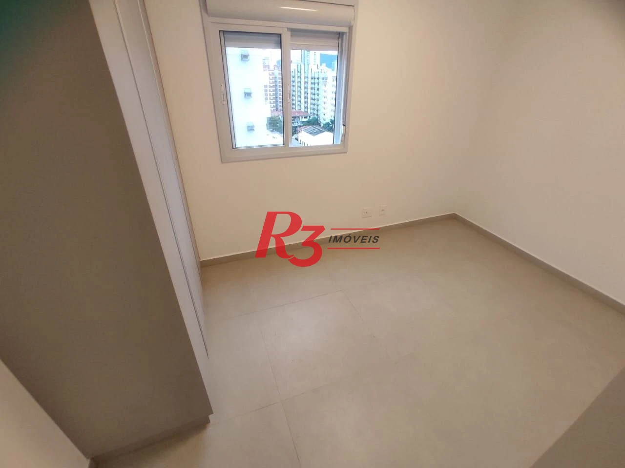 Apartamento com 2 dormitórios para alugar, 74 m² por R$ 5.003,00/mês - Boqueirão - Santos/SP