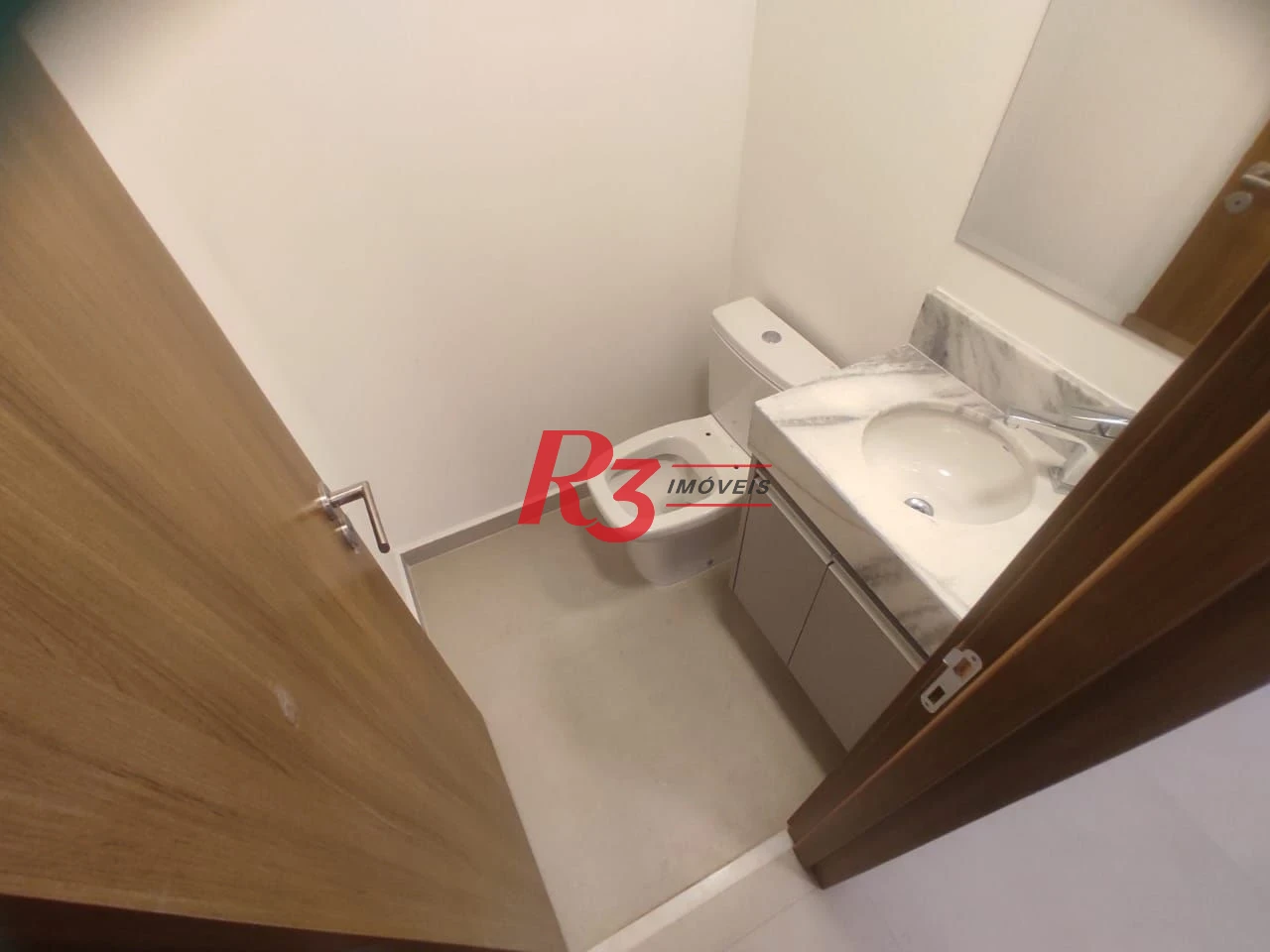 Apartamento com 2 dormitórios para alugar, 74 m² por R$ 5.003,00/mês - Boqueirão - Santos/SP