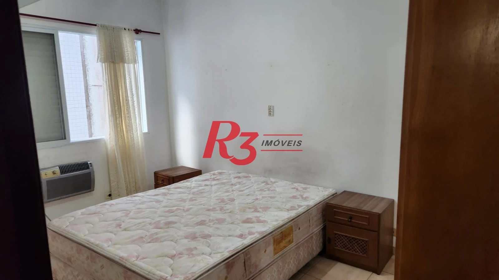 Apartamento com 2 dormitórios à venda, 65 m² por R$ 530.000,00 - José Menino - Santos/SP