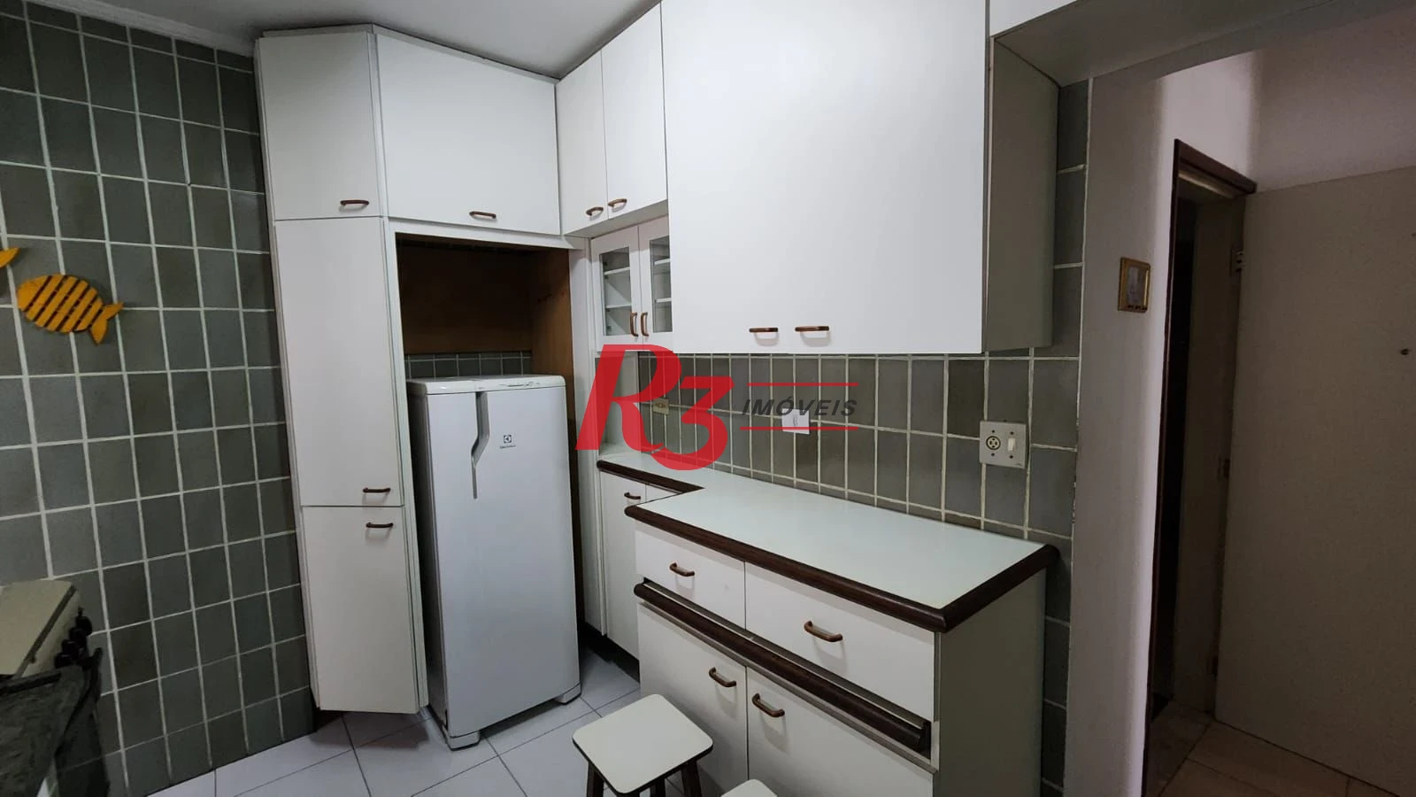 Apartamento com 2 dormitórios à venda, 65 m² por R$ 530.000,00 - José Menino - Santos/SP