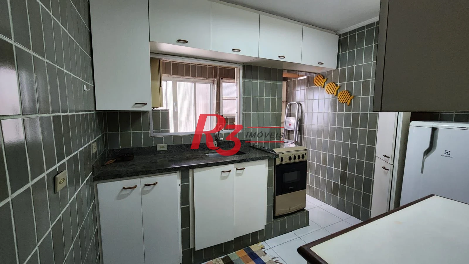 Apartamento com 2 dormitórios à venda, 65 m² por R$ 530.000,00 - José Menino - Santos/SP