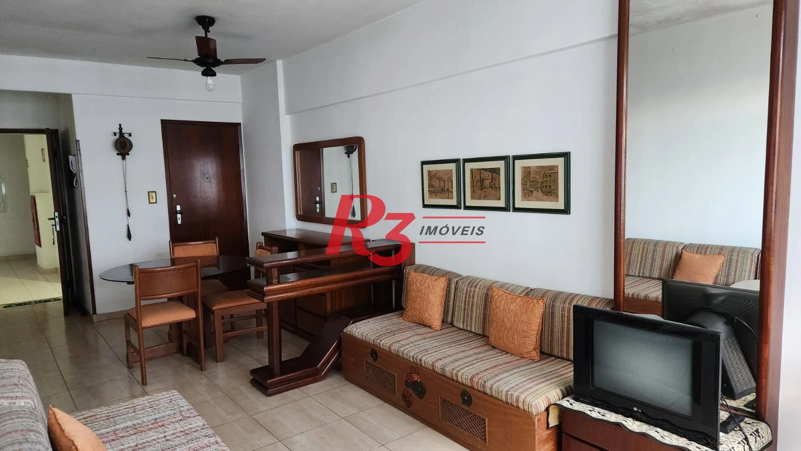 Apartamento com 2 dormitórios à venda, 65 m² por R$ 530.000,00 - José Menino - Santos/SP
