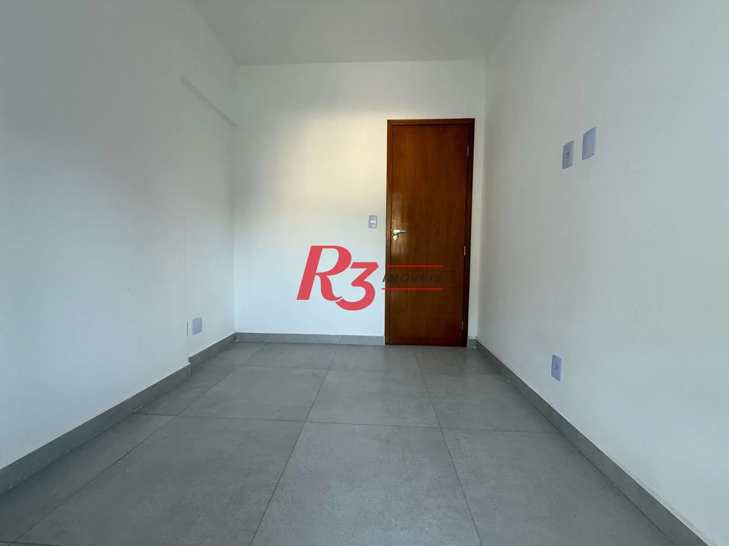 Apartamento Garden com 2 dormitórios à venda, 59 m² por R$ 570.000,00 - Marapé - Santos/SP