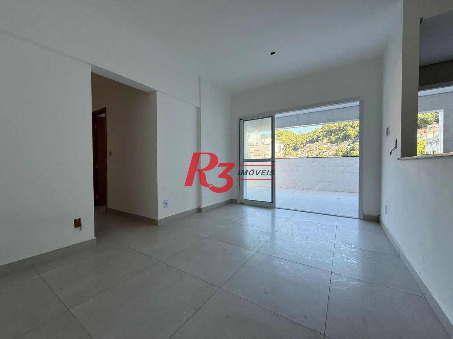 Apartamento Garden com 2 dormitórios à venda, 59 m² por R$ 570.000,00 - Marapé - Santos/SP