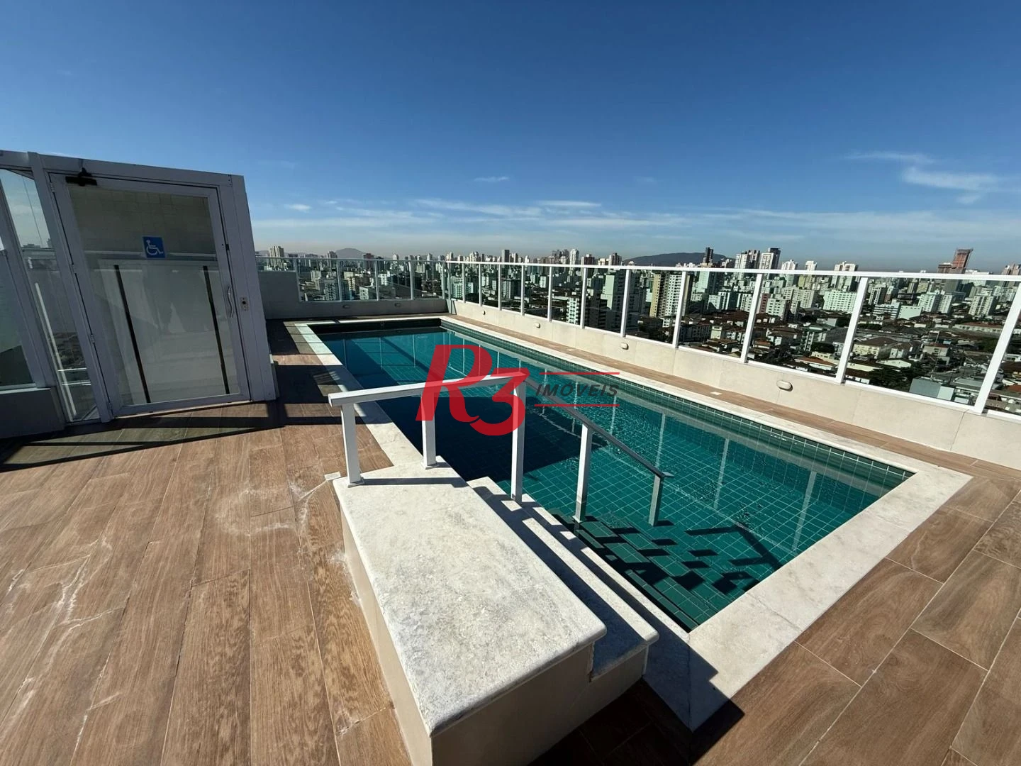 Apartamento Garden com 2 dormitórios à venda, 59 m² por R$ 570.000,00 - Marapé - Santos/SP