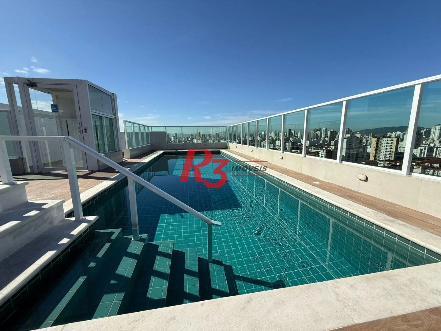 Apartamento Garden com 2 dormitórios à venda, 59 m² por R$ 570.000,00 - Marapé - Santos/SP