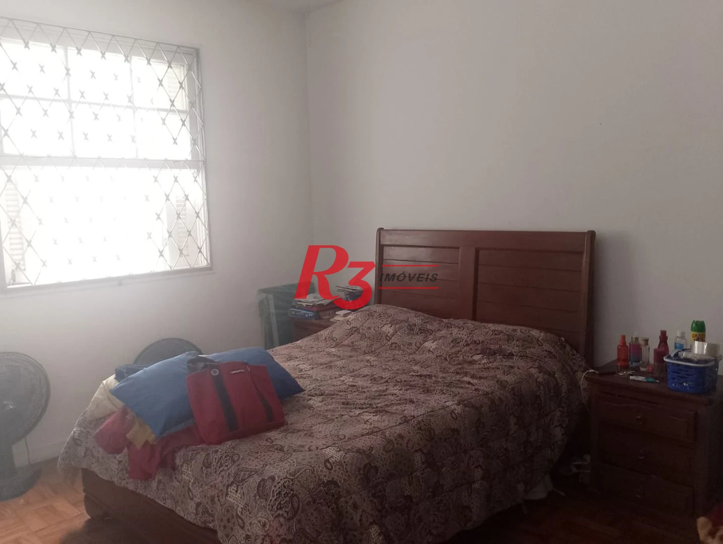 Apartamento com 2 dormitórios à venda, 60 m² por R$ 360.000,00 - Gonzaga - Santos/SP