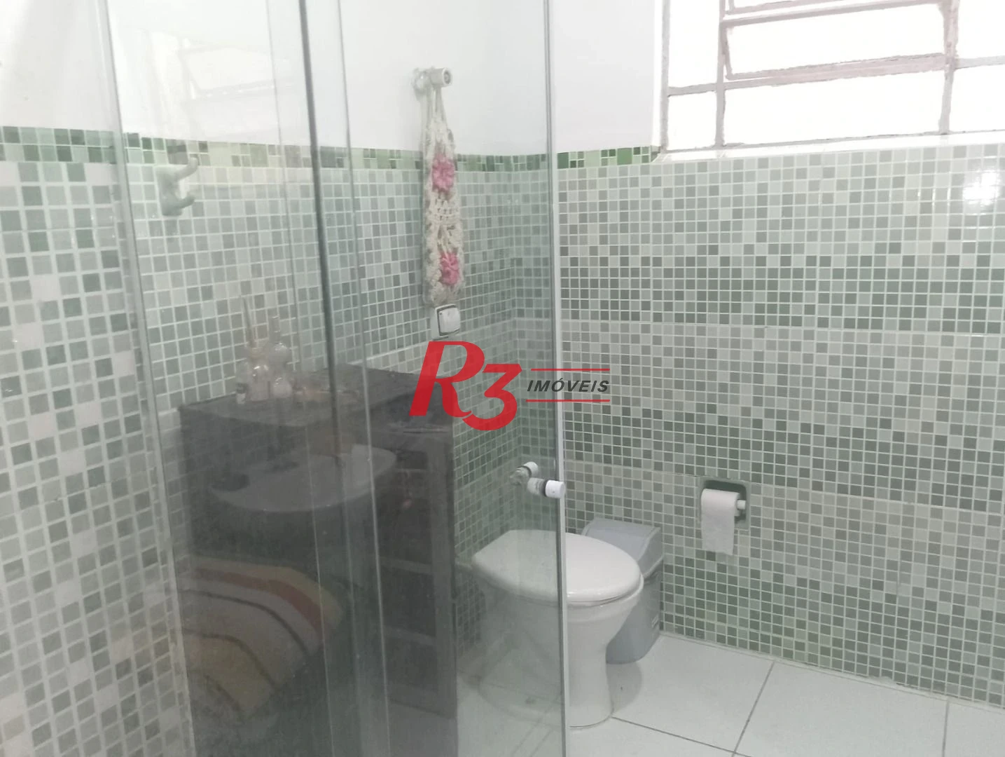 Apartamento com 2 dormitórios à venda, 60 m² por R$ 360.000,00 - Gonzaga - Santos/SP