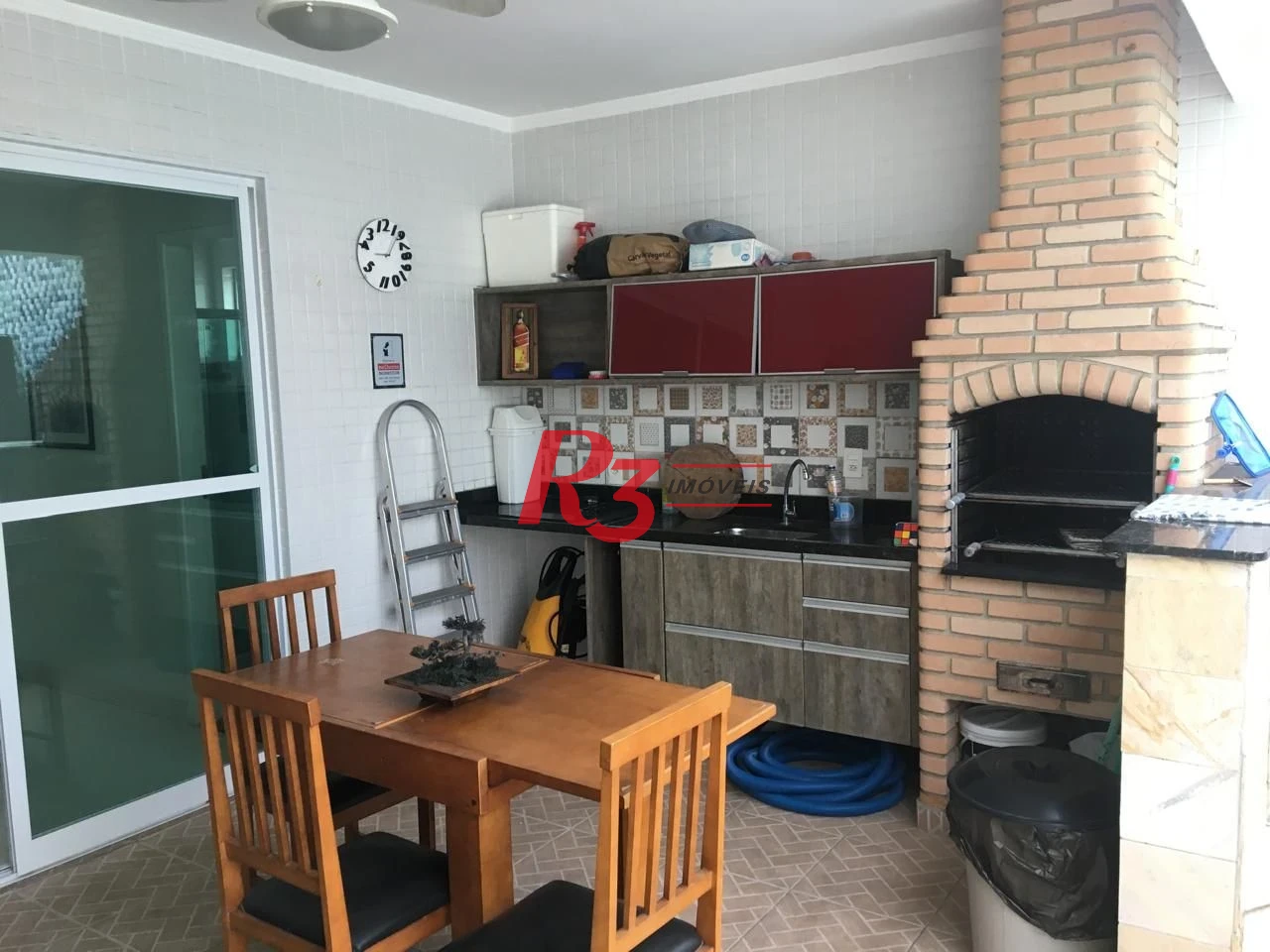 Casa com 3 dormitórios à venda, 129 m² por R$ 1.920.000,00 - Campo Grande - Santos/SP