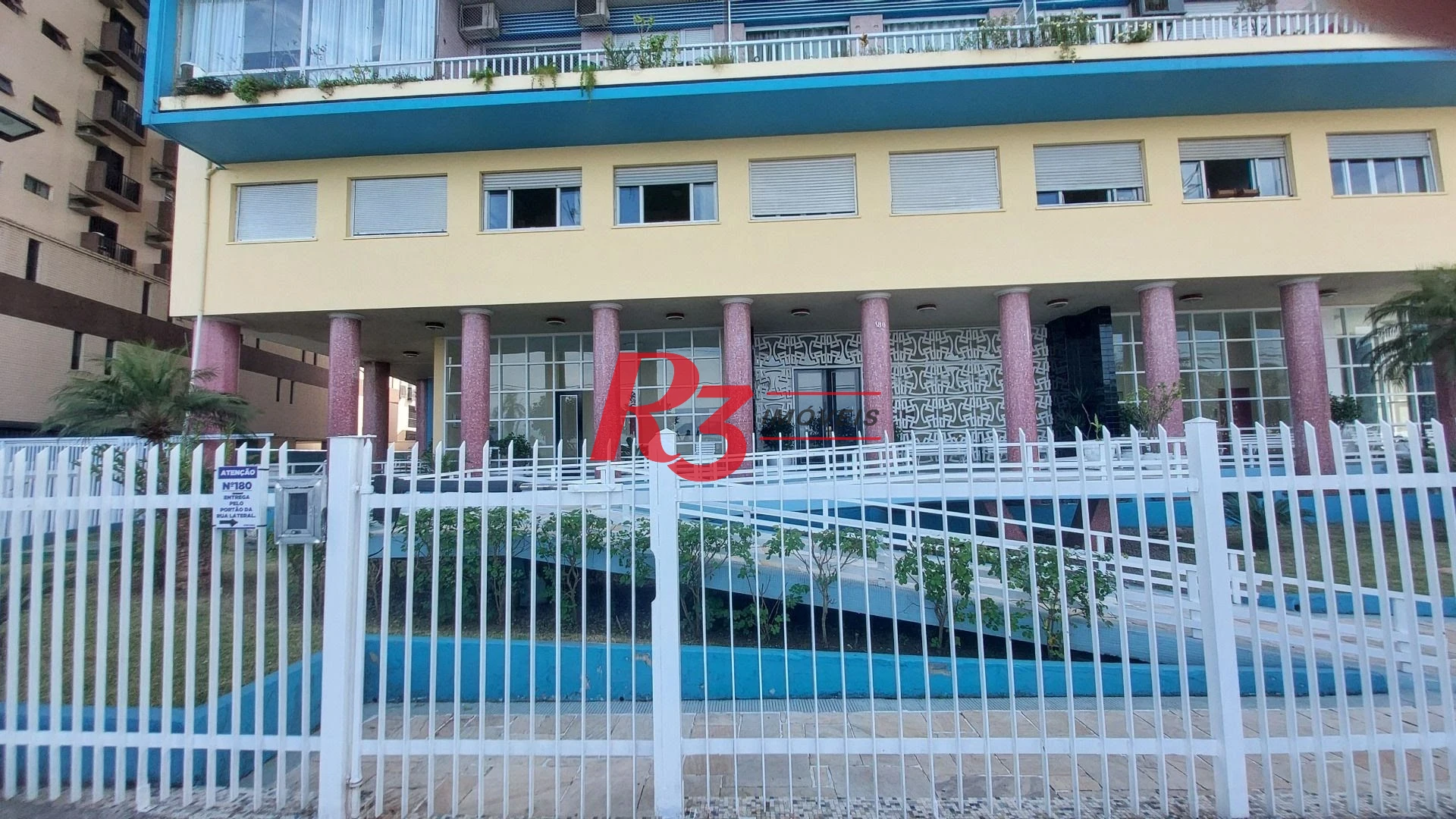 Studio com 1 dormitório à venda, 45 m² por R$ 350.000,00 - Ponta da Praia - Santos/SP