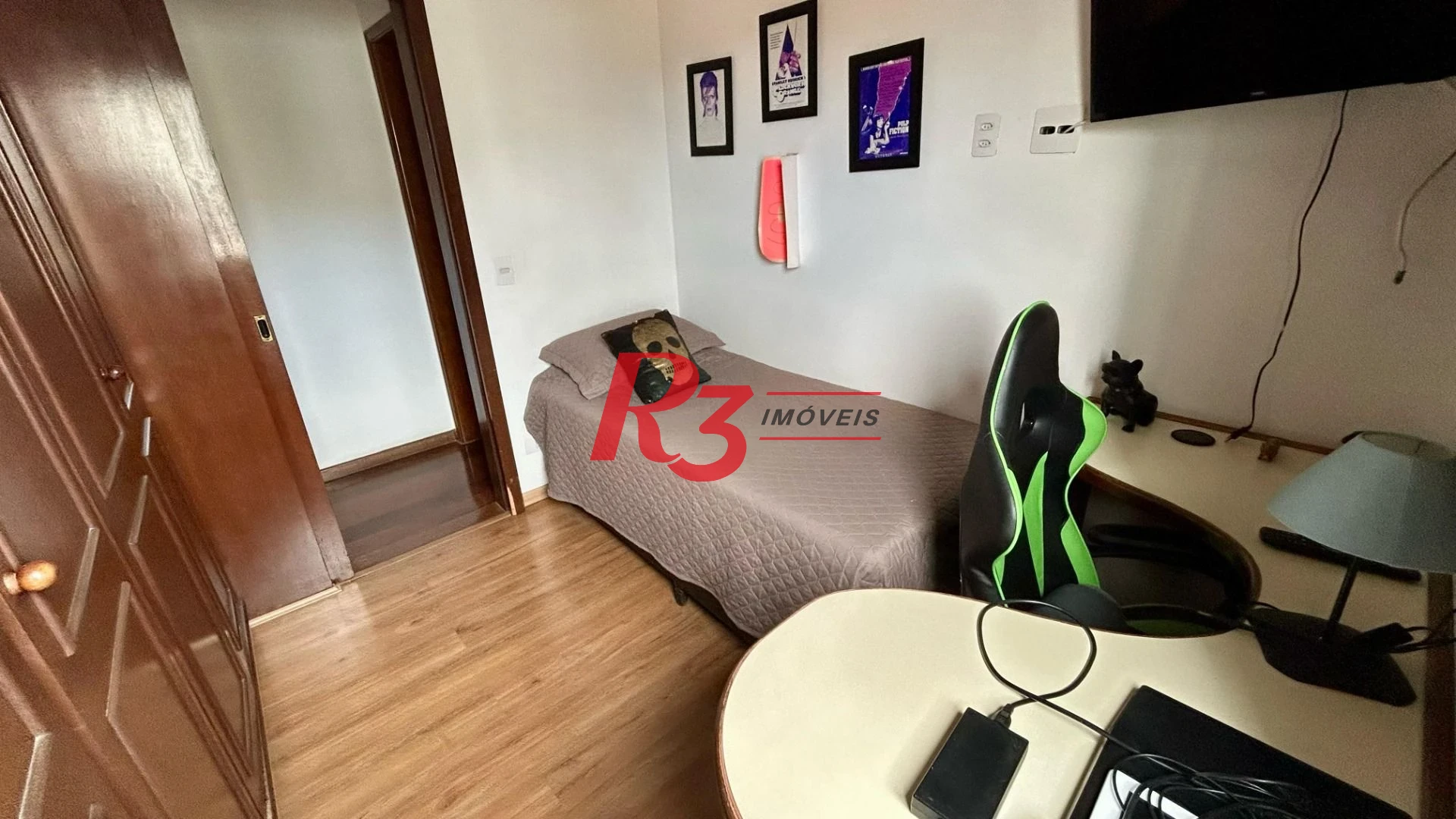 Apartamento com 3 dormitórios à venda, 98 m² por R$ 850.000,00 - Ponta da Praia - Santos/SP