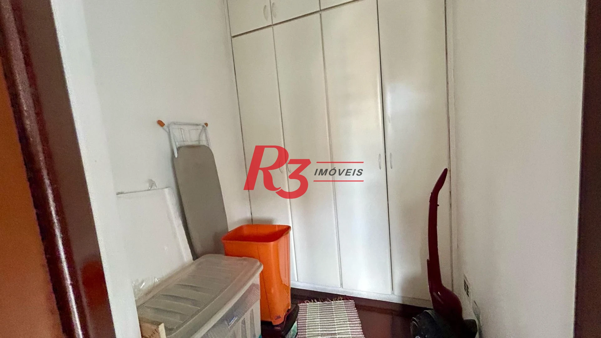 Apartamento com 3 dormitórios à venda, 98 m² por R$ 850.000,00 - Ponta da Praia - Santos/SP