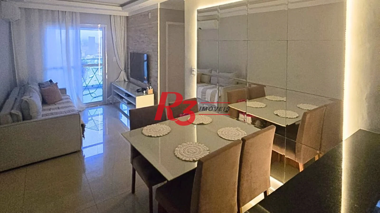 Apartamento à venda, 59 m² por R$ 556.000,00 - Vila Matias - Santos/SP