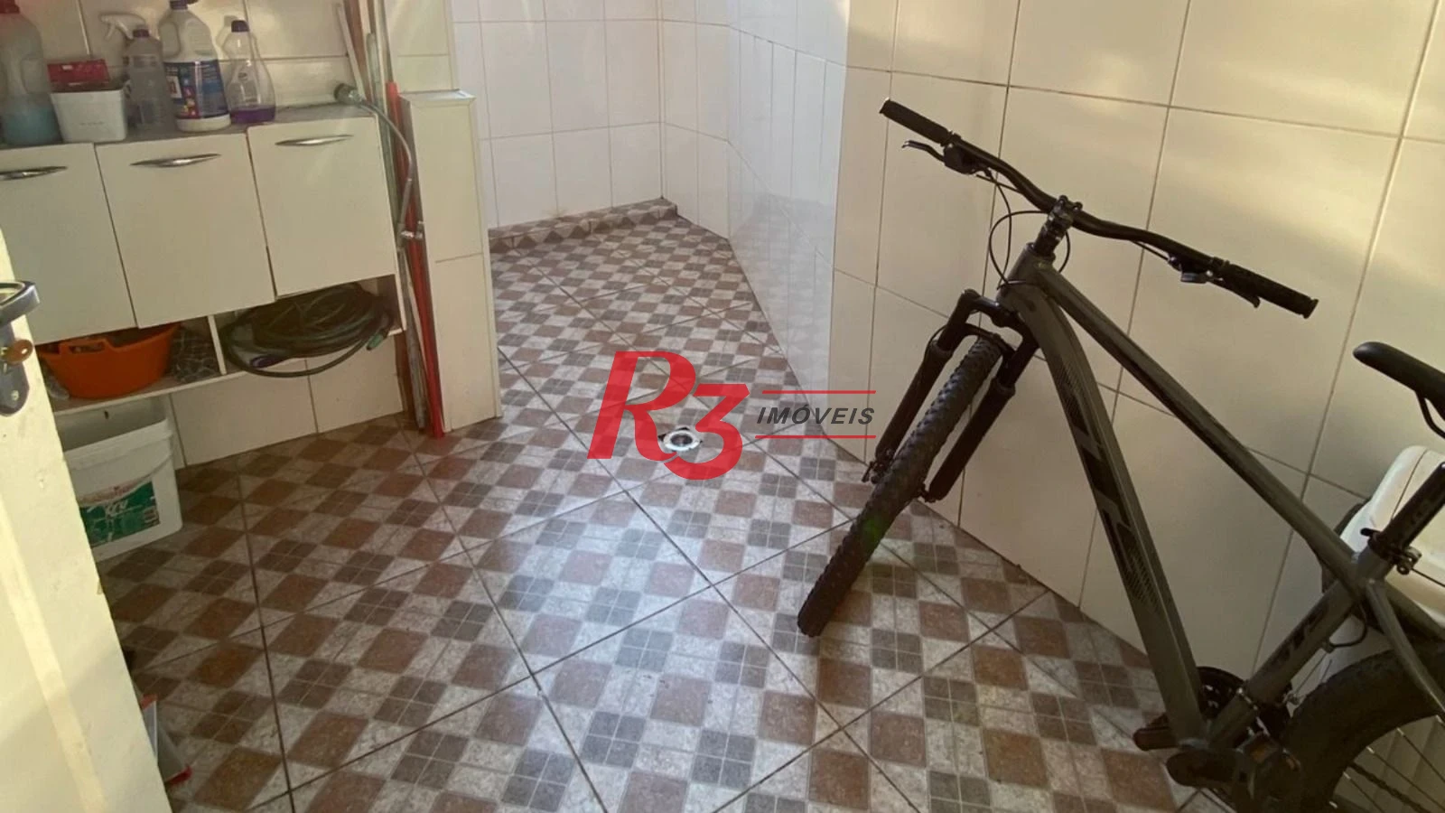 Apartamento à venda, 75 m² por R$ 330.000,00 - Vila Matias - Santos/SP
