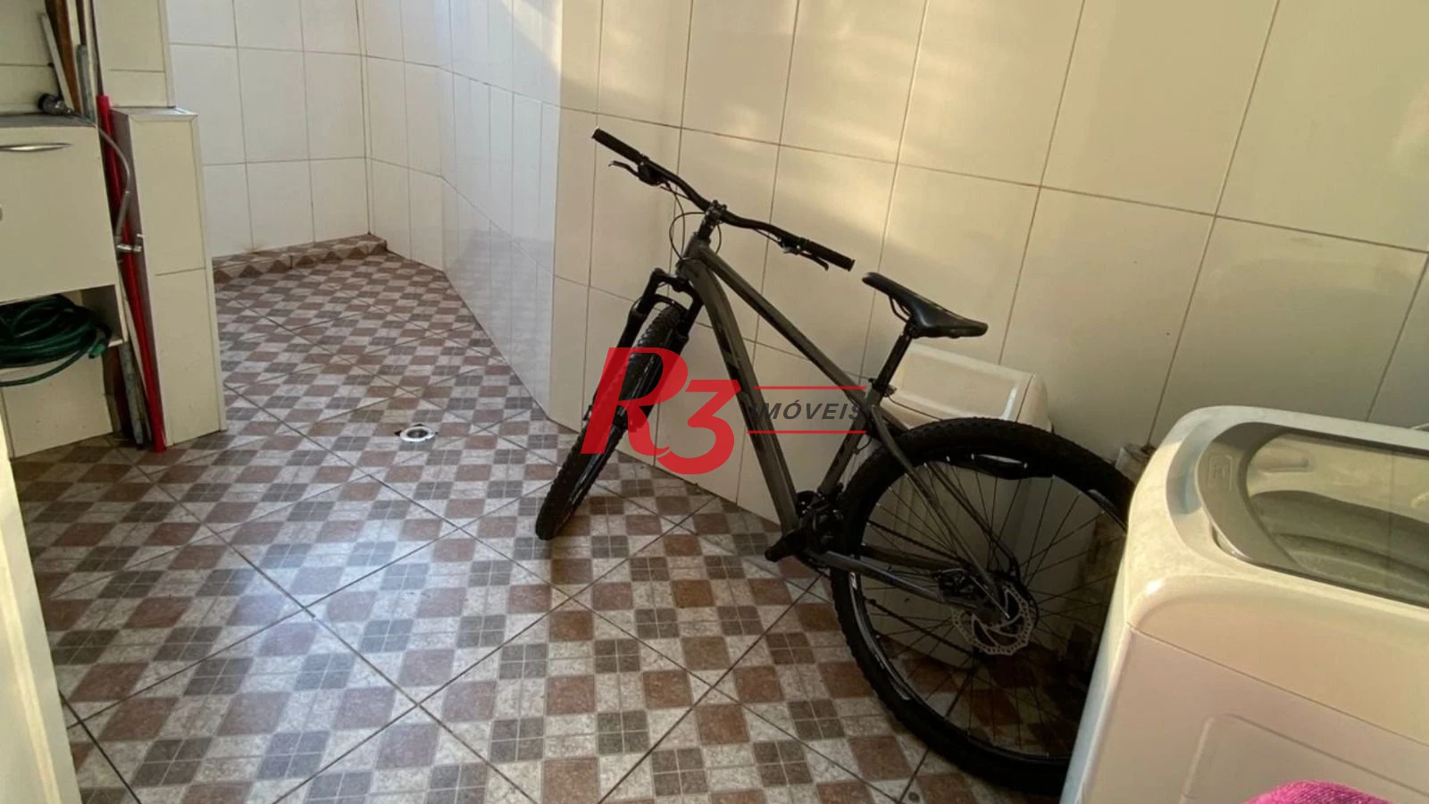 Apartamento à venda, 75 m² por R$ 330.000,00 - Vila Matias - Santos/SP