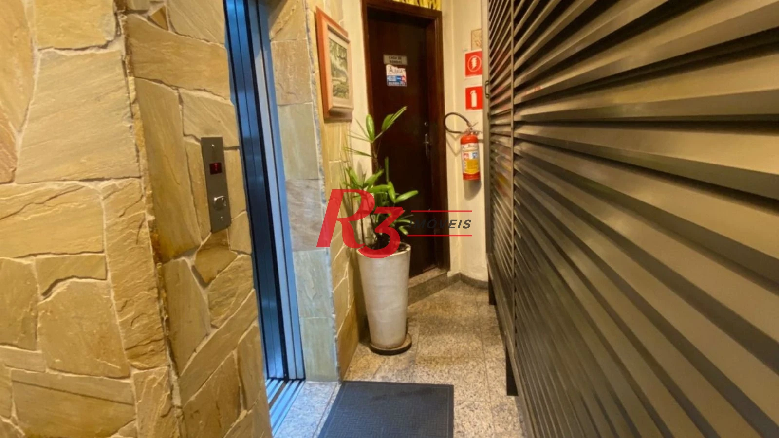 Apartamento à venda, 75 m² por R$ 330.000,00 - Vila Matias - Santos/SP