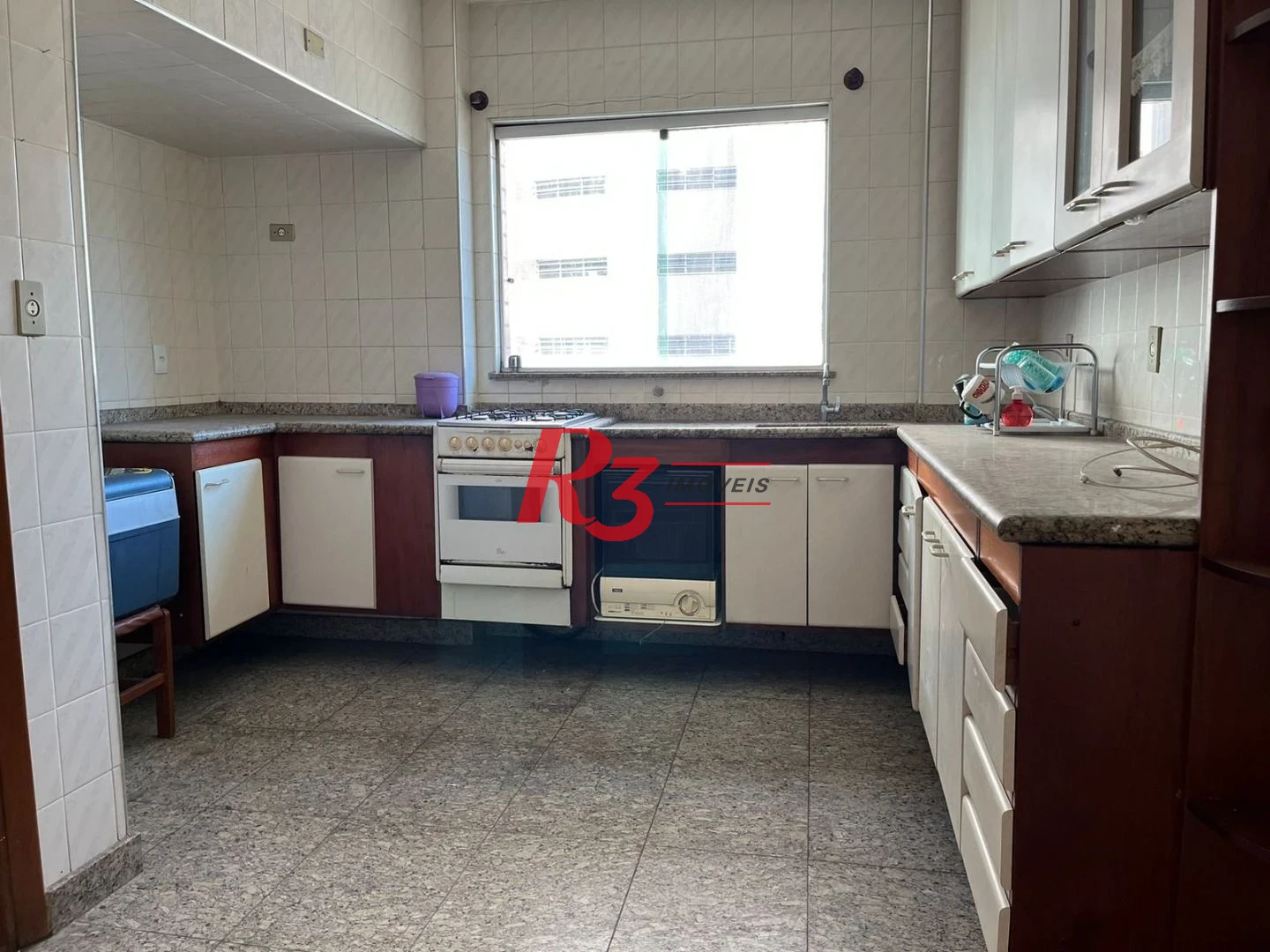 Apartamento com 3 dormitórios à venda, 180 m² por R$ 1.284.000,00 - Gonzaga - Santos/SP