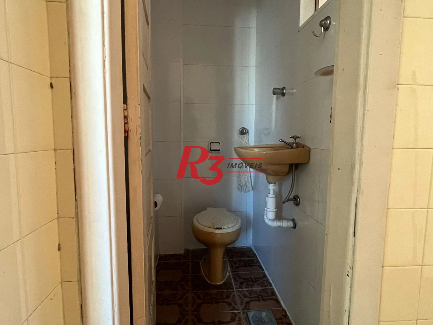 Apartamento com 3 dormitórios à venda, 180 m² por R$ 1.284.000,00 - Gonzaga - Santos/SP