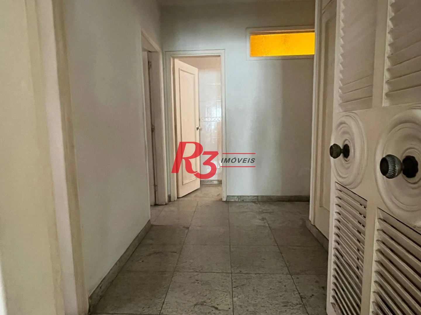Apartamento com 3 dormitórios à venda, 180 m² por R$ 1.284.000,00 - Gonzaga - Santos/SP