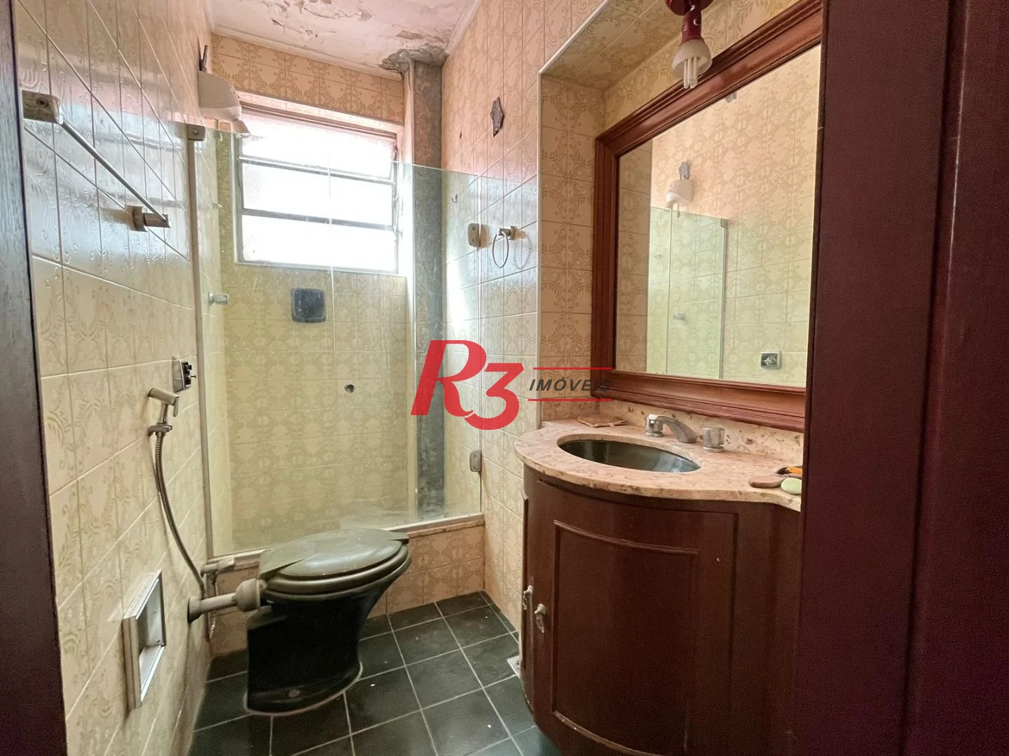 Apartamento com 3 dormitórios à venda, 180 m² por R$ 1.284.000,00 - Gonzaga - Santos/SP