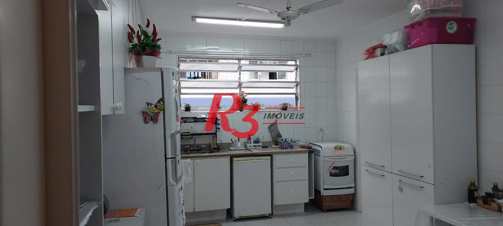 Apartamento com 3 dormitórios à venda, 153 m² por R$ 970.000,00 - Ponta da Praia - Santos/SP