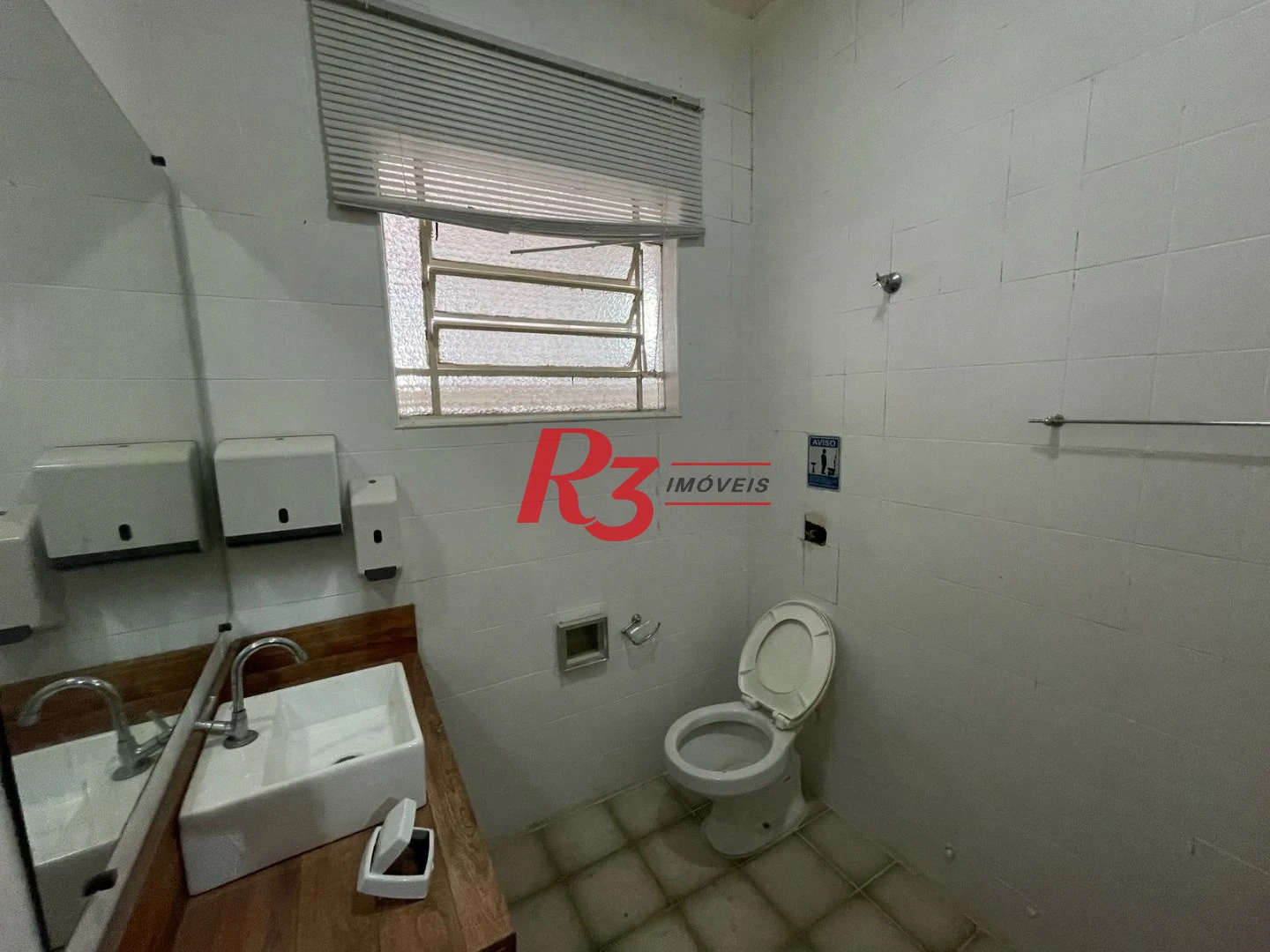 Sobrado para alugar, 310 m² por R$ 4.500,00/mês - Vila Belmiro - Santos/SP