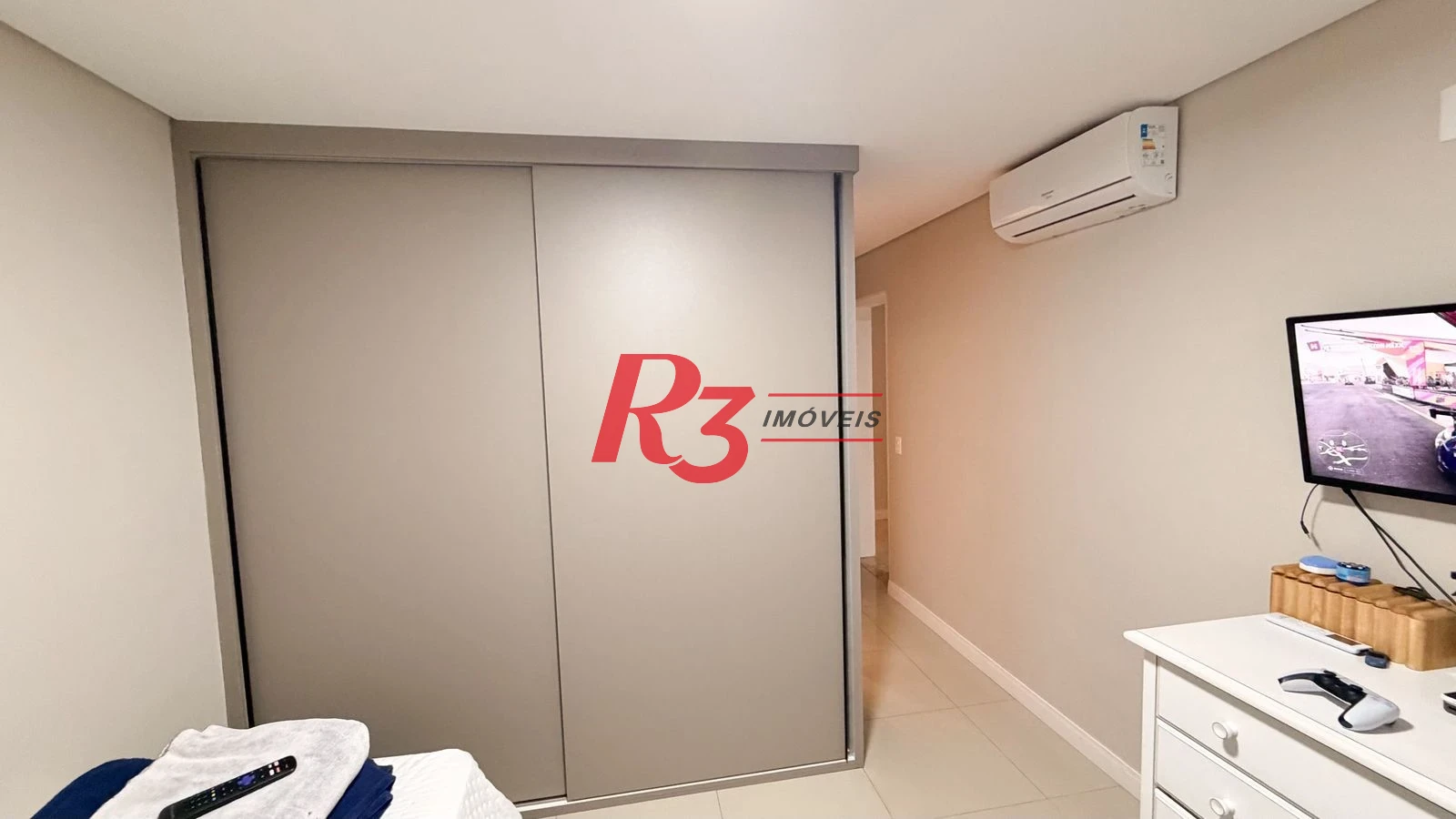 Cobertura com 3 dormitórios à venda, 189 m² por R$ 2.390.000,00 - Ponta da Praia - Santos/SP