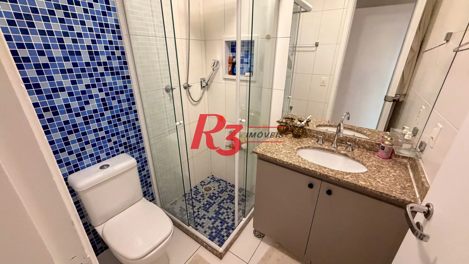Cobertura com 3 dormitórios à venda, 189 m² por R$ 2.390.000,00 - Ponta da Praia - Santos/SP