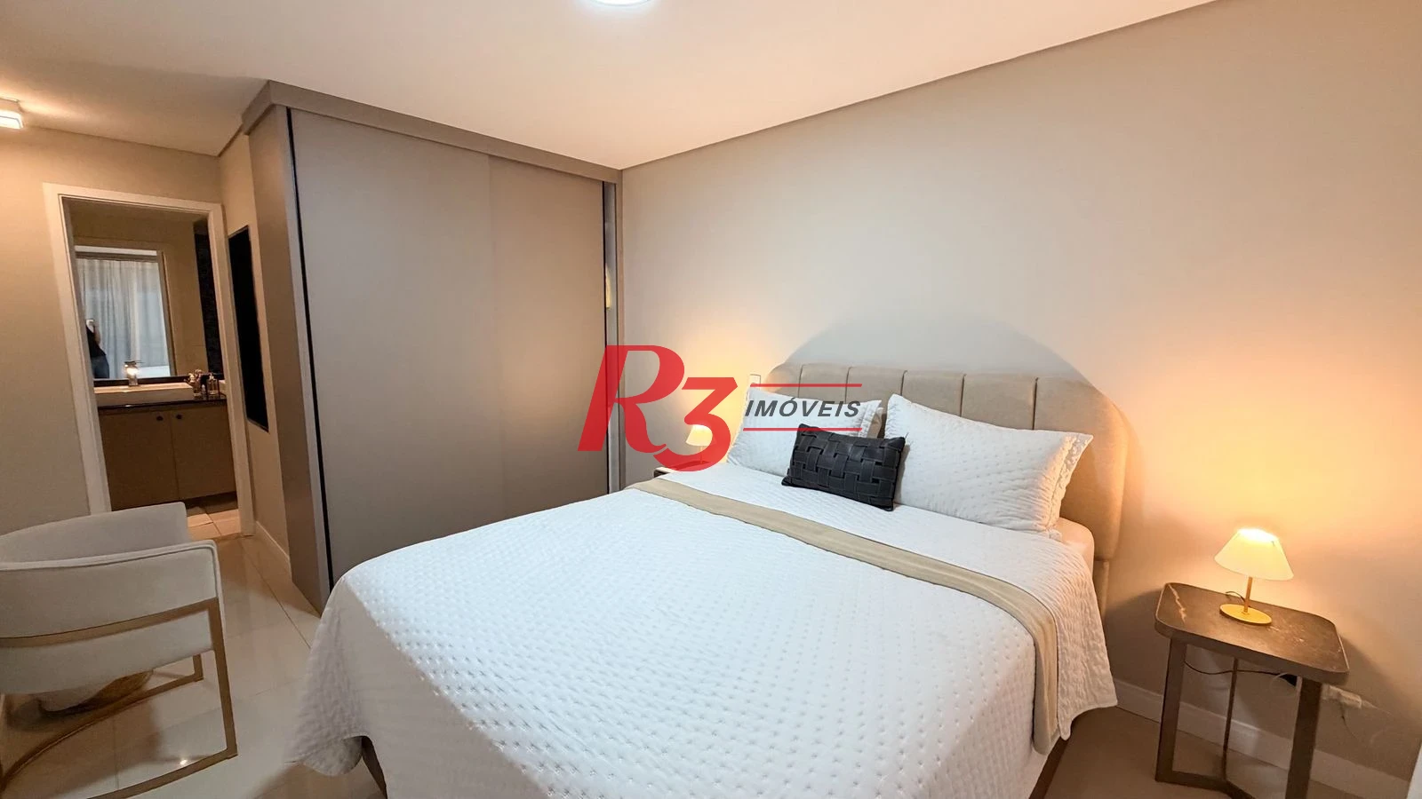 Cobertura com 3 dormitórios à venda, 189 m² por R$ 2.390.000,00 - Ponta da Praia - Santos/SP