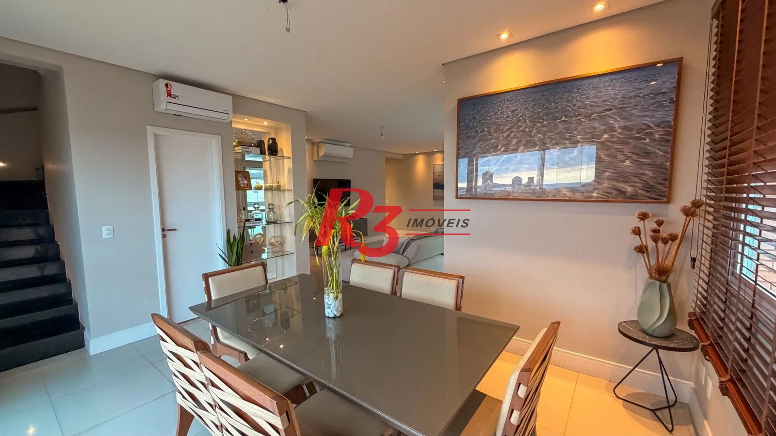 Cobertura com 3 dormitórios à venda, 189 m² por R$ 2.390.000,00 - Ponta da Praia - Santos/SP