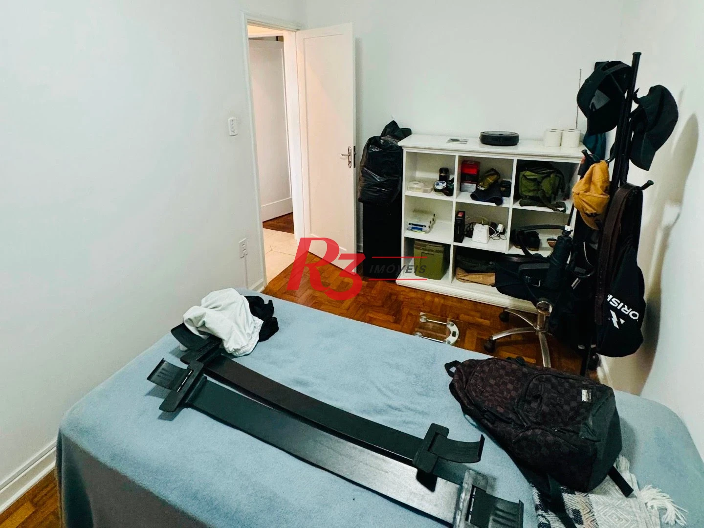 Apartamento com 2 dormitórios à venda, 70 m² por R$ 375.000,00 - Embaré - Santos/SP