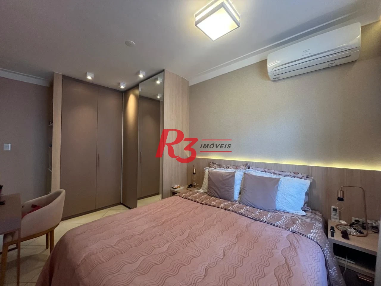 Apartamento à venda, 76 m² por R$ 550.000,00 - Campo Grande - Santos/SP