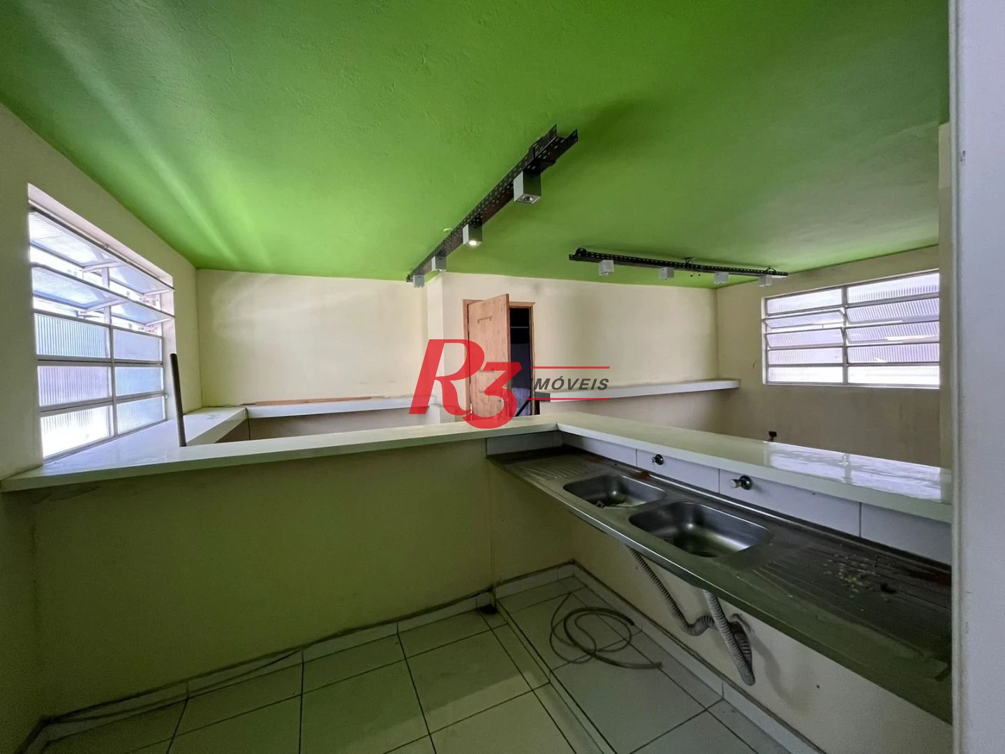 Loja para alugar, 547 m² por R$ 12.000,02/mês - Aparecida - Santos/SP