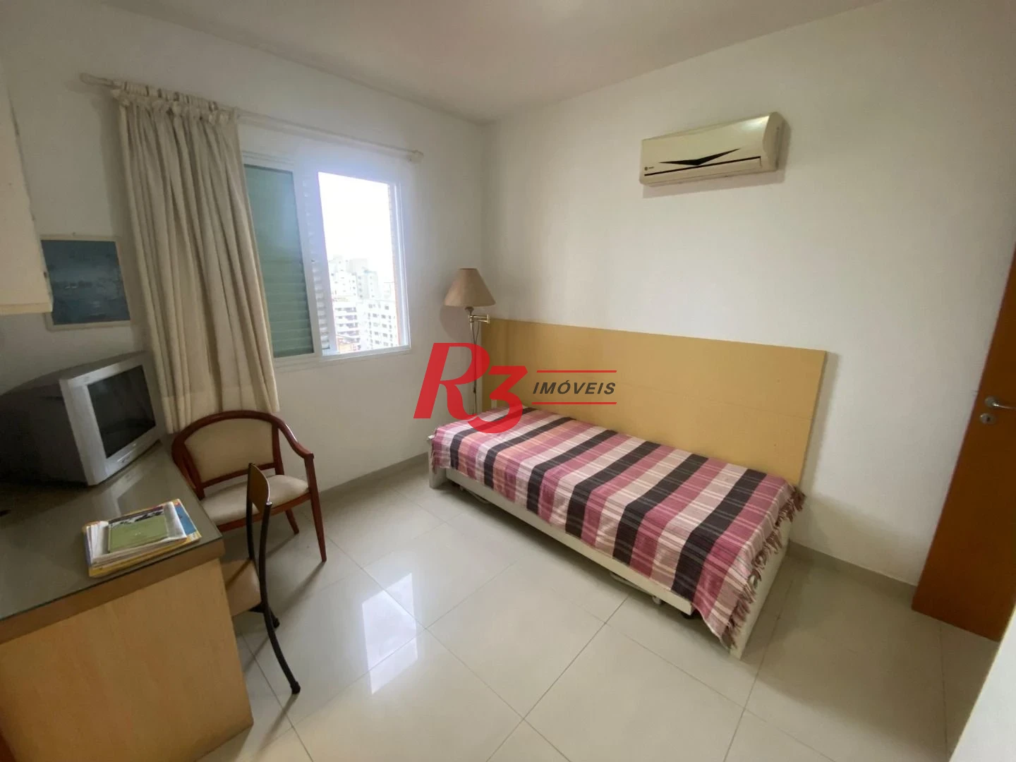 Apartamento com 3 dormitórios à venda, 138 m² por R$ 2.000.000,00 - Embaré - Santos/SP