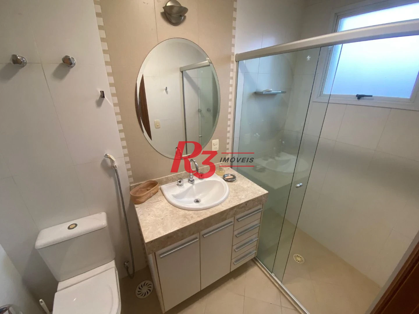 Apartamento com 3 dormitórios à venda, 138 m² por R$ 2.000.000,00 - Embaré - Santos/SP