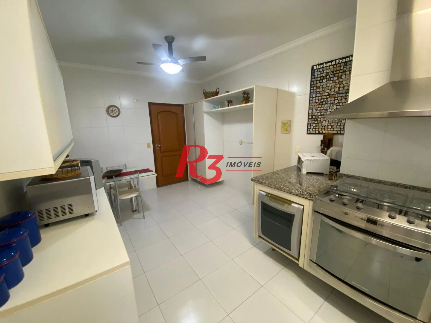 Apartamento com 3 dormitórios à venda, 138 m² por R$ 2.000.000,00 - Embaré - Santos/SP