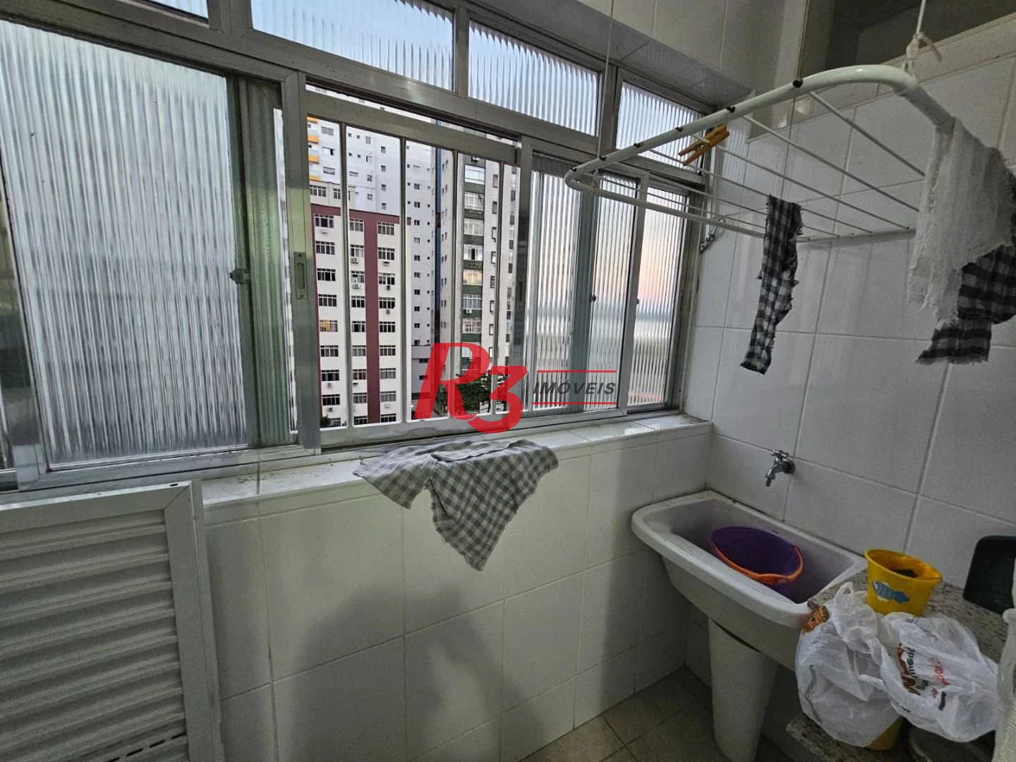 Apartamento com 2 dormitórios à venda, 81 m² por R$ 585.000,00 - José Menino - Santos/SP