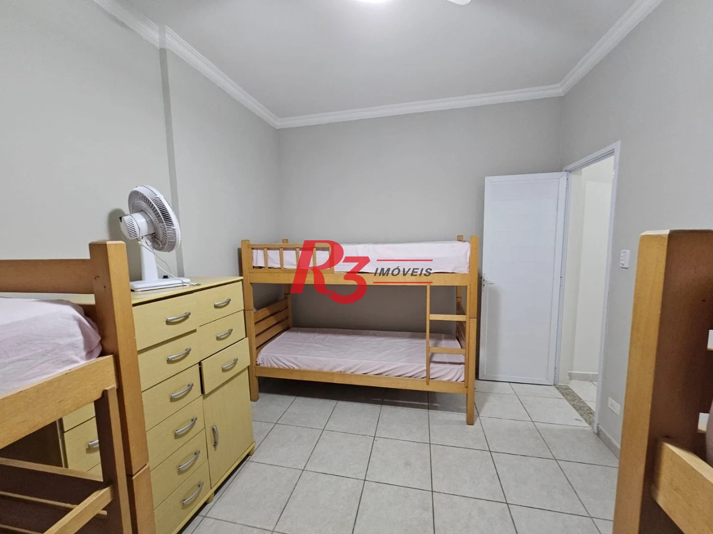 Apartamento com 2 dormitórios à venda, 81 m² por R$ 585.000,00 - José Menino - Santos/SP