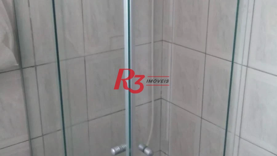 Sobrado com 2 dormitórios à venda, 78 m² por R$ 325.000,00 - Macuco - Santos/SP