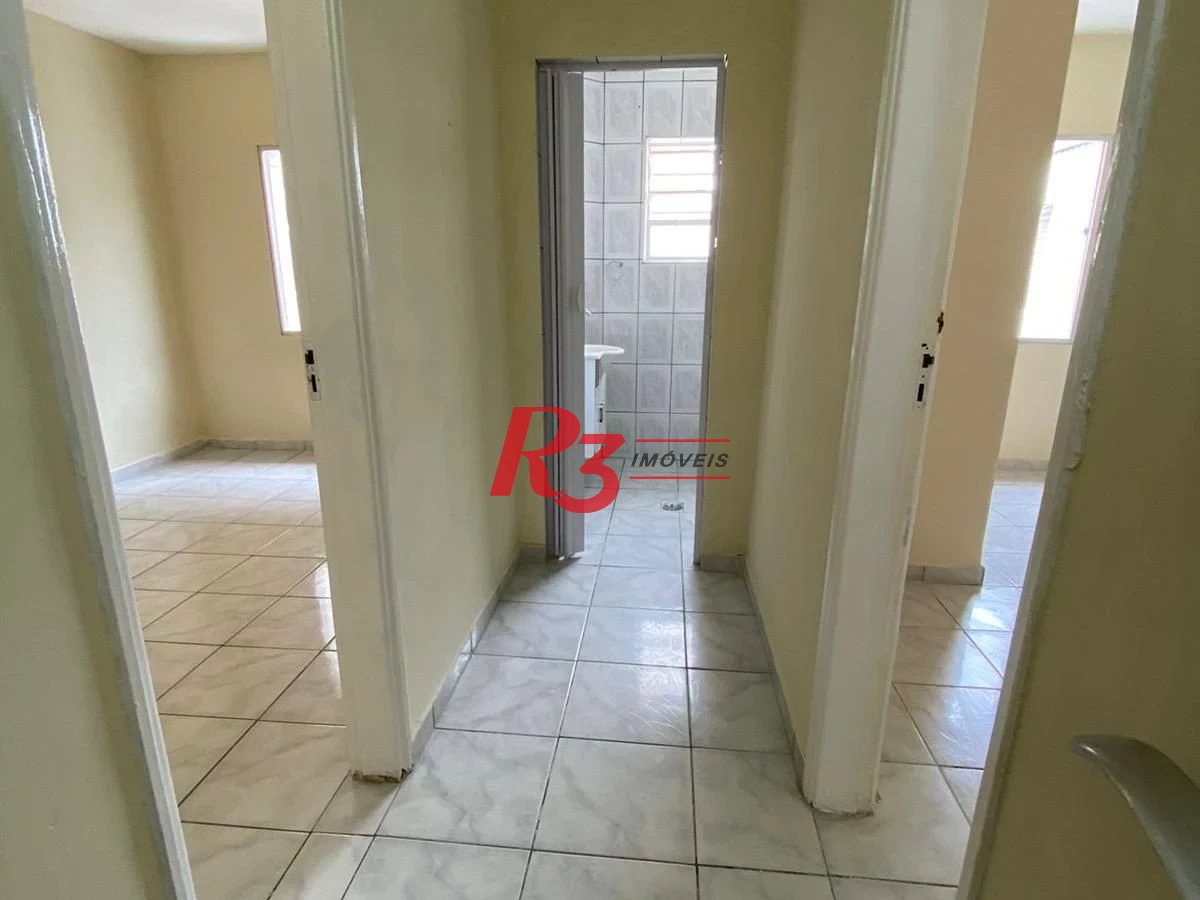 Sobrado com 2 dormitórios à venda, 78 m² por R$ 325.000,00 - Macuco - Santos/SP