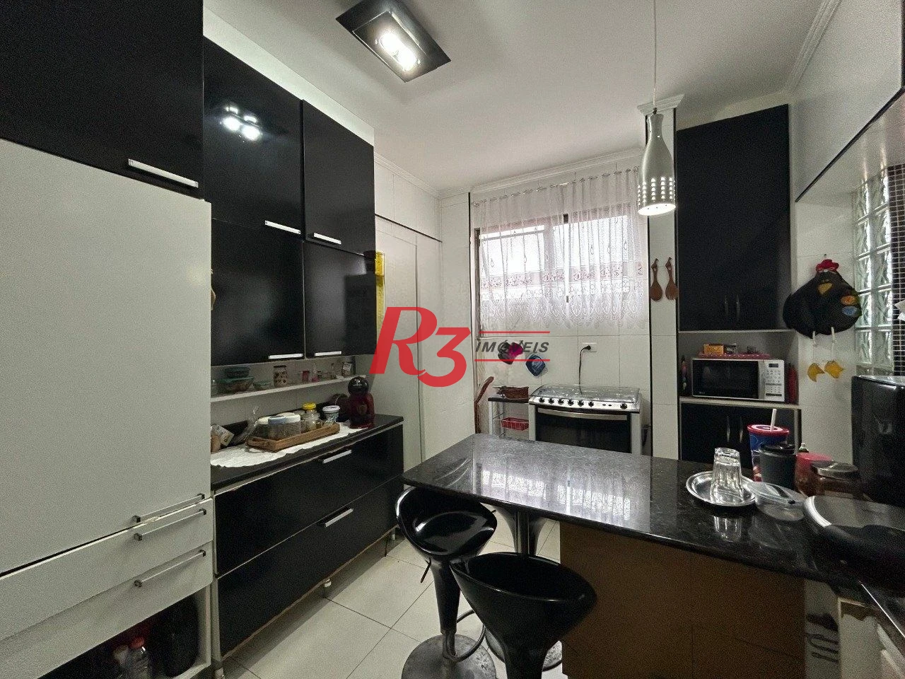 Apartamento com 2 dormitórios à venda, 98 m² por R$ 530.000,00 - Campo Grande - Santos/SP