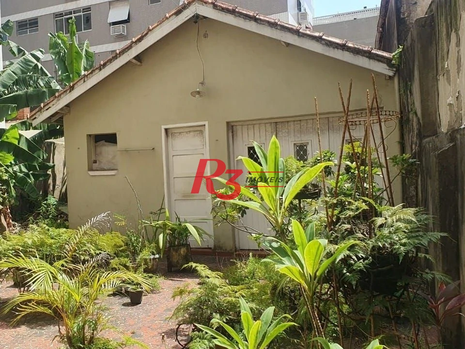 Casa com 3 dormitórios para alugar, 305 m² por R$ 12.000,00/mês - José Menino - Santos/SP