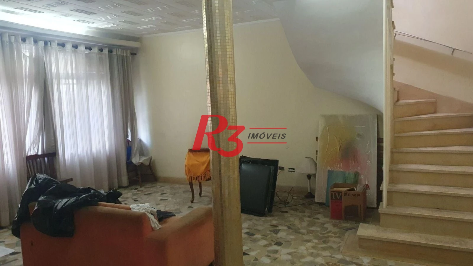 Casa com 3 dormitórios para alugar, 305 m² por R$ 12.000,00/mês - José Menino - Santos/SP