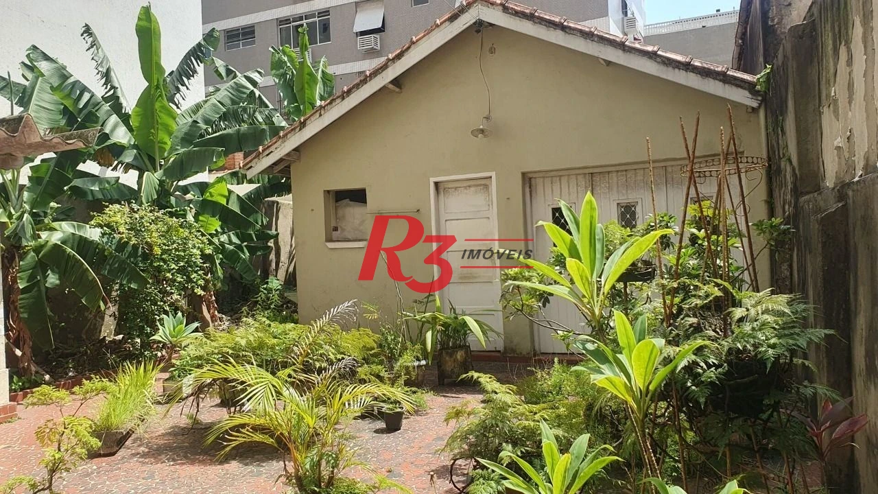 Casa com 3 dormitórios para alugar, 305 m² por R$ 12.000,00/mês - José Menino - Santos/SP